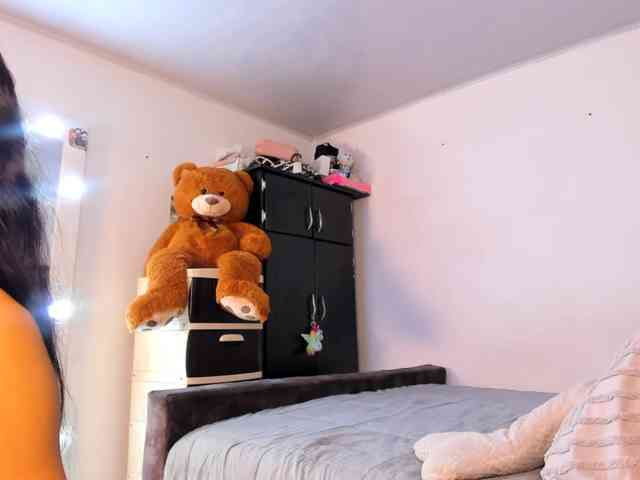 BREE-WATSON webcam