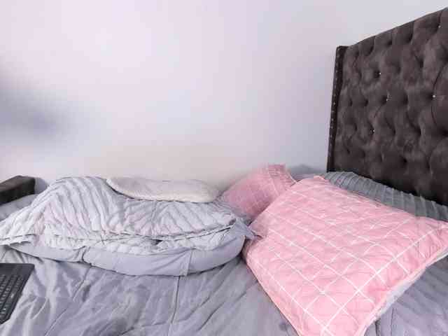 BREE-WATSON webcam