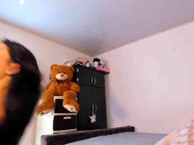 BREE-WATSON webcam