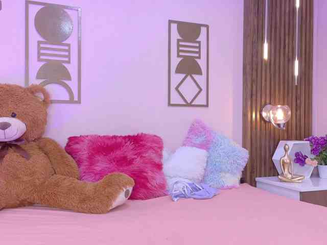 BREE-WATSON Live Webcam on BongaCams