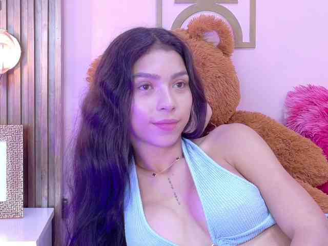 BREE-WATSON webcam
