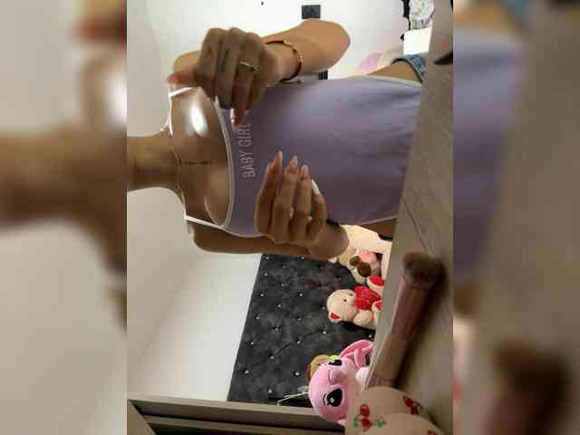 BREE-WATSON Live Webcam on BongaCams