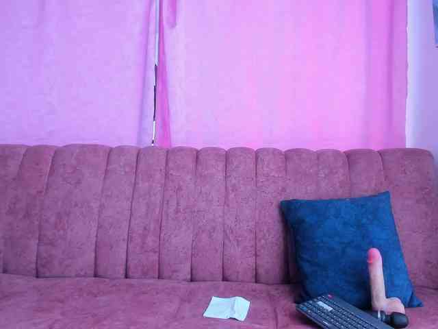 BREE-WATSON webcam
