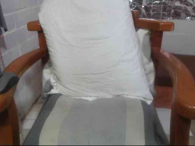 Rubi-Roberts03 webcam