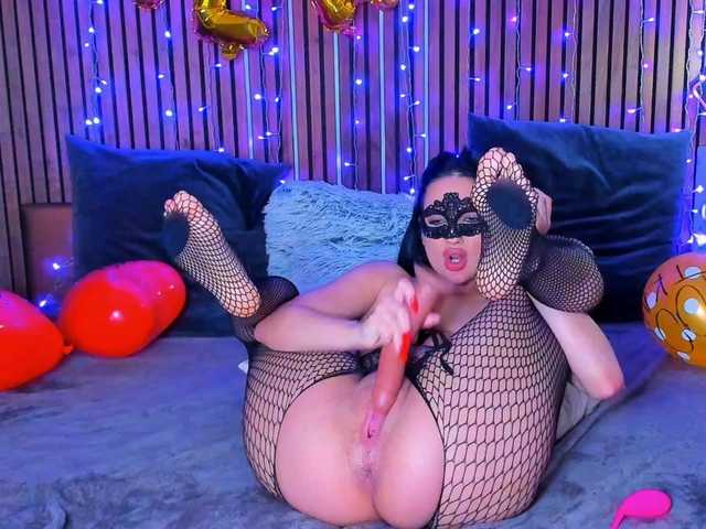 CamillaParis's BongaCams show and profile