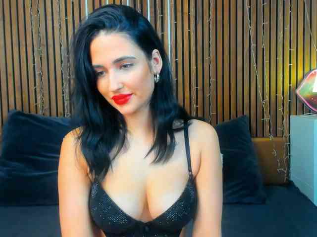 CamillaParis webcam