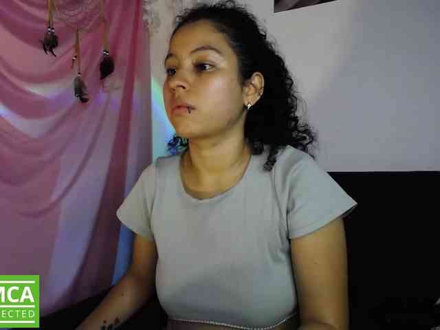 Curie-girl webcam