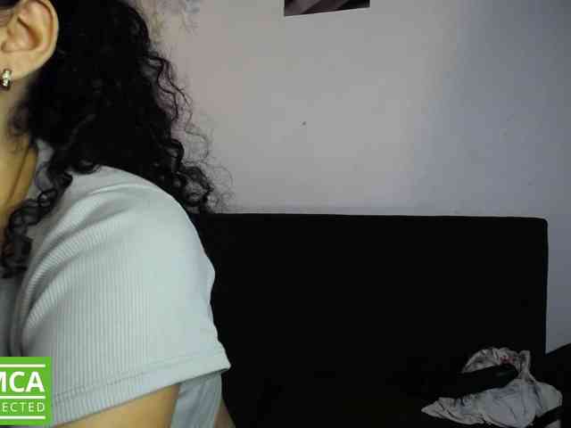 Curie-girl webcam