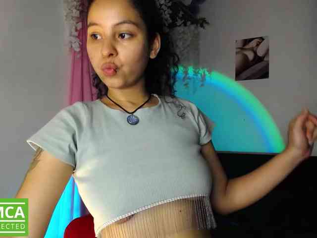 Curie-girl webcam