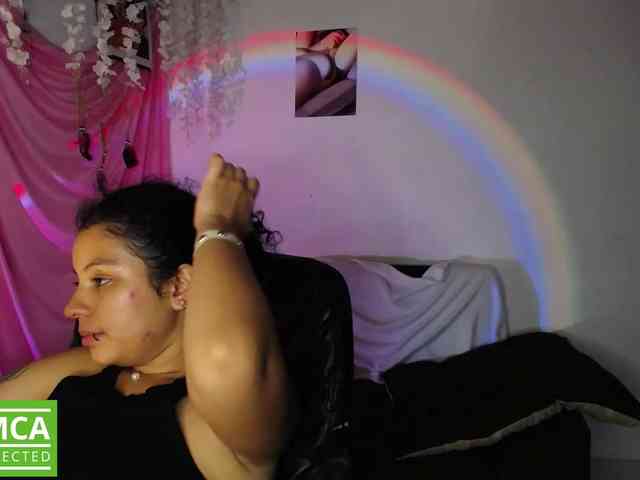 Curie-girl webcam