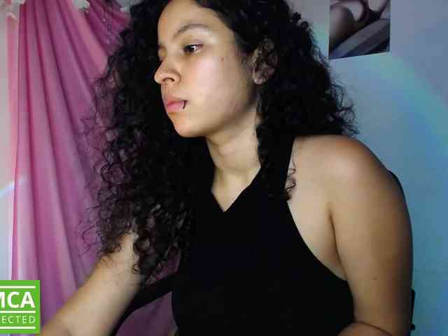Curie-girl webcam