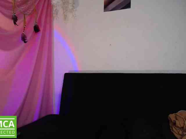 Curie-girl webcam
