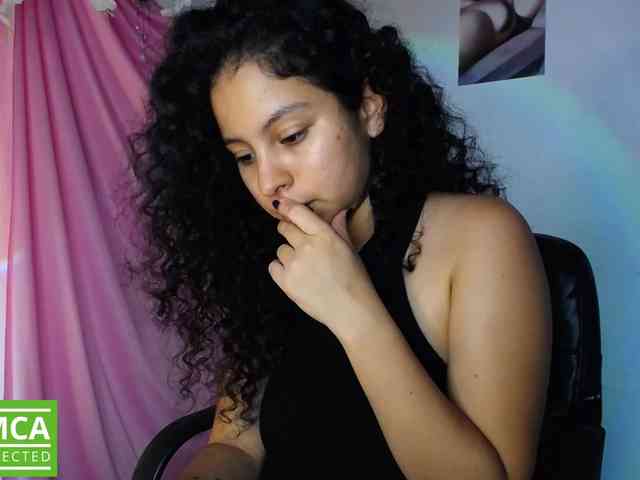 Curie-girl webcam