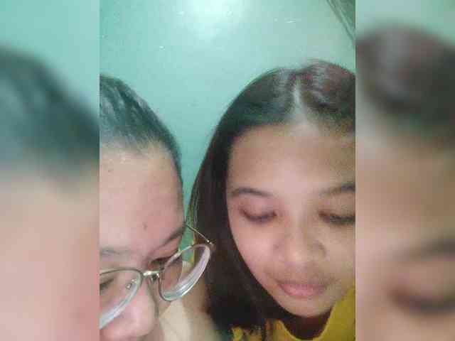 YourasianGirl webcam