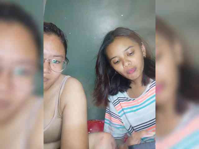 YourasianGirl webcam