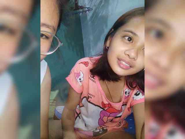 YourasianGirl webcam