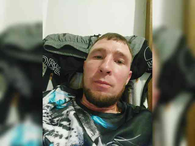 Rudukk1305 Live Webcam on BongaCams