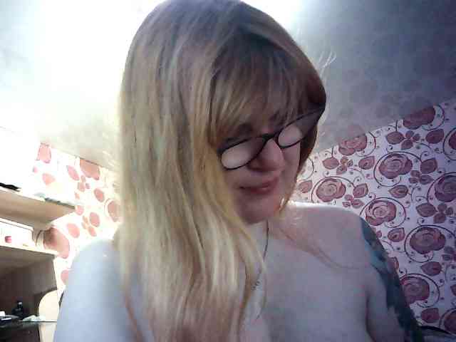 5-love webcam