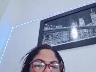 horny-cougar Porn Show