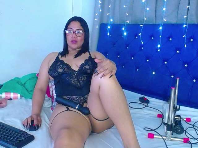 horny-cougar's BongaCams show and profile