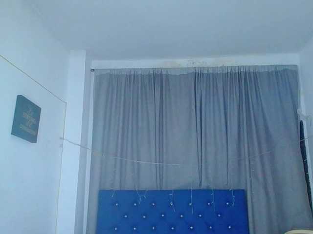 horny-cougar's BongaCams show and profile