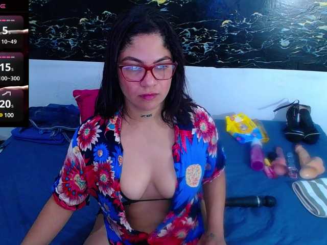  horny-cougar chat room