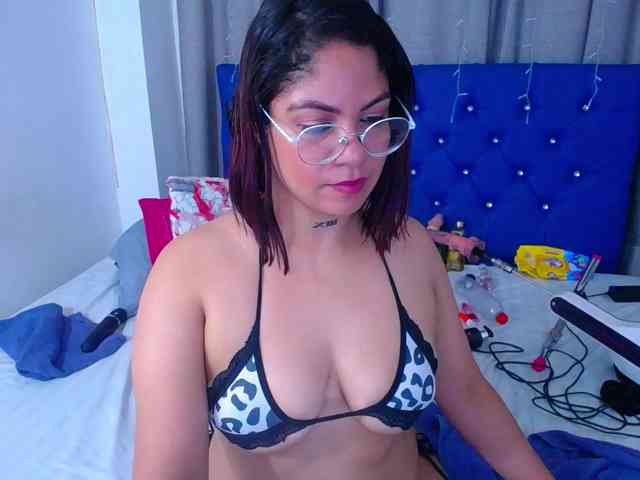 horny-cougar horny-cougar