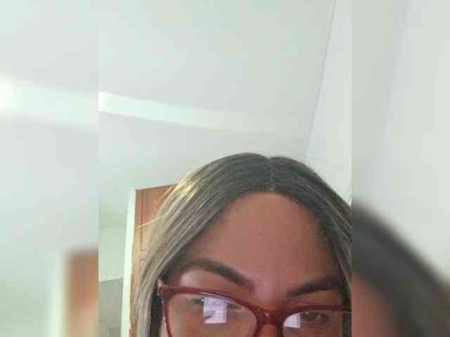 horny-cougar webcam