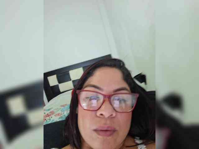 horny-cougar webcam