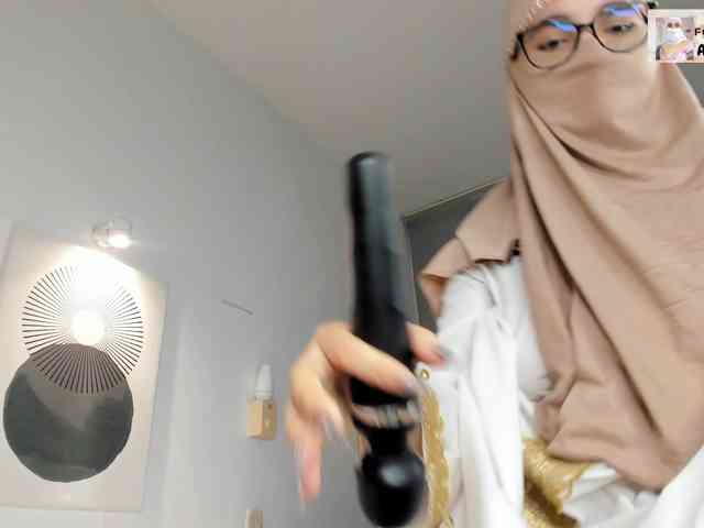aysa-khalaf webcam