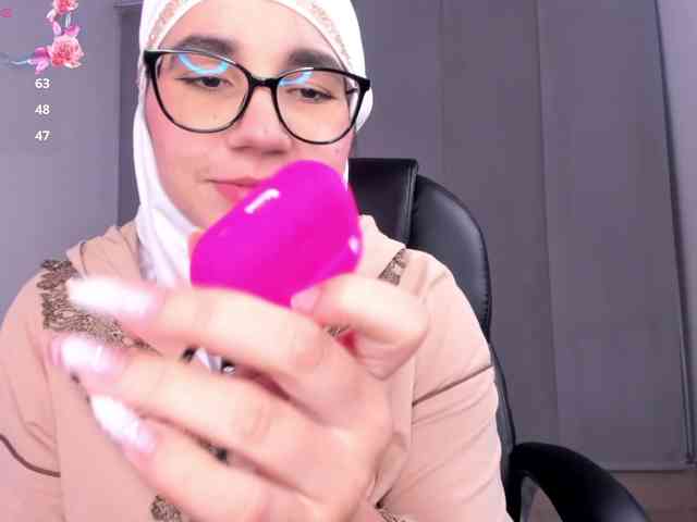 aysa-khalaf webcam