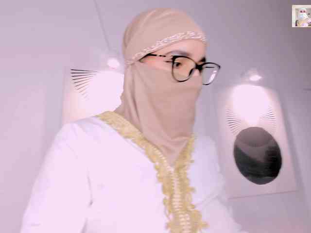aysa-khalaf webcam