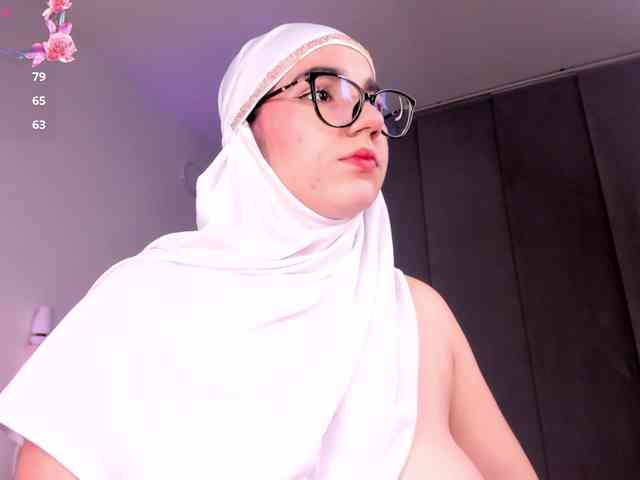 aysa-khalaf webcam