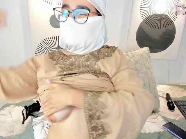 aysa-khalaf webcam