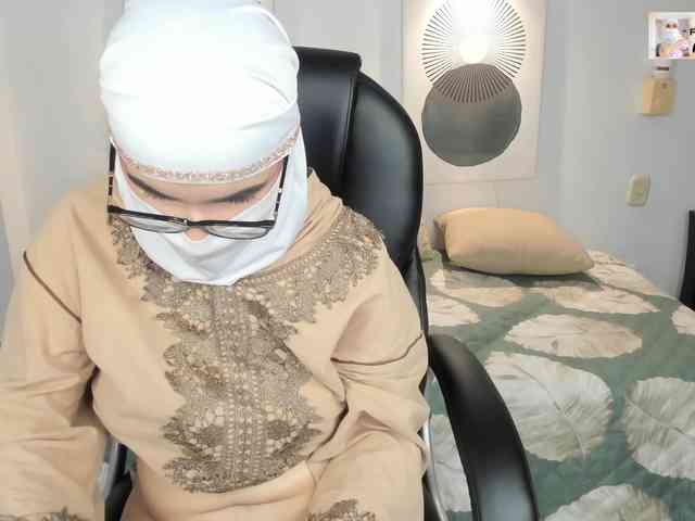 aysa-khalaf webcam