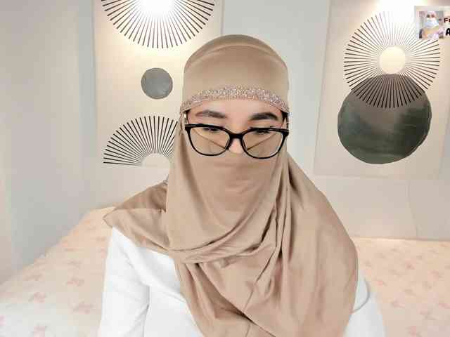 aysa-khalaf webcam