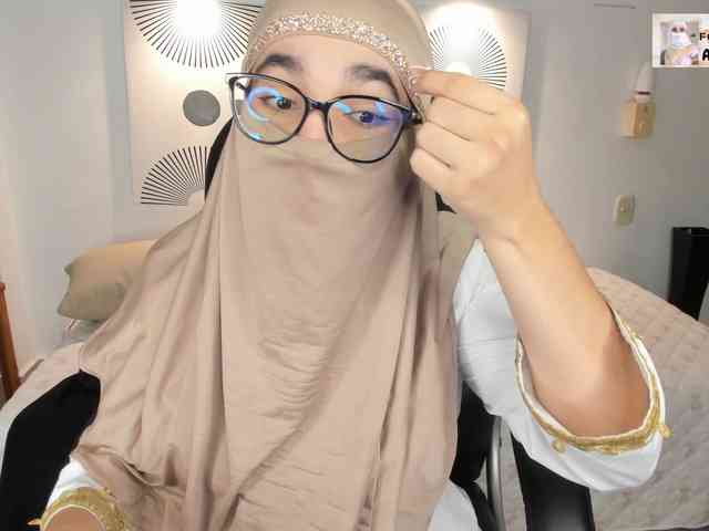 aysa-khalaf webcam