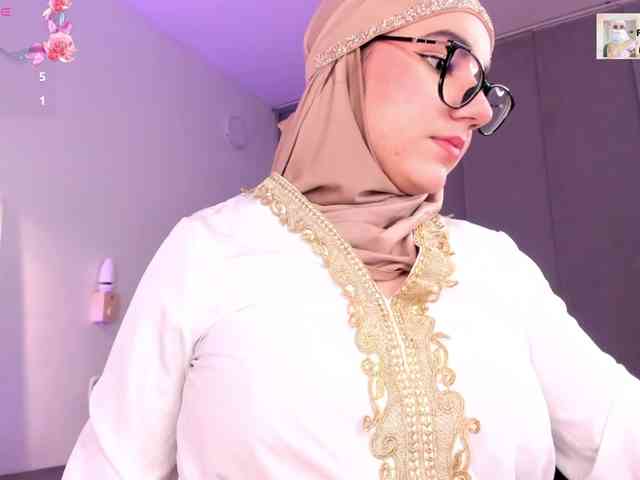 aysa-khalaf webcam