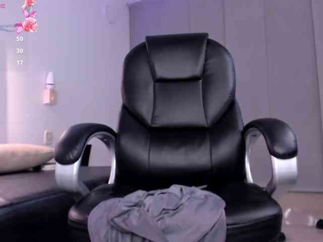 aysa-khalaf webcam