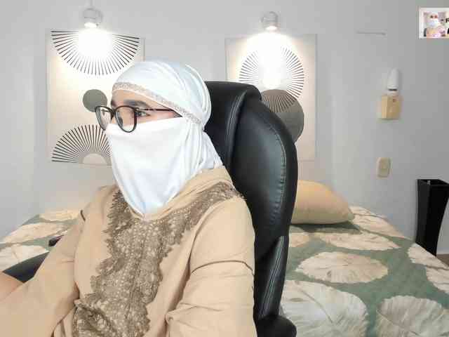 aysa-khalaf webcam