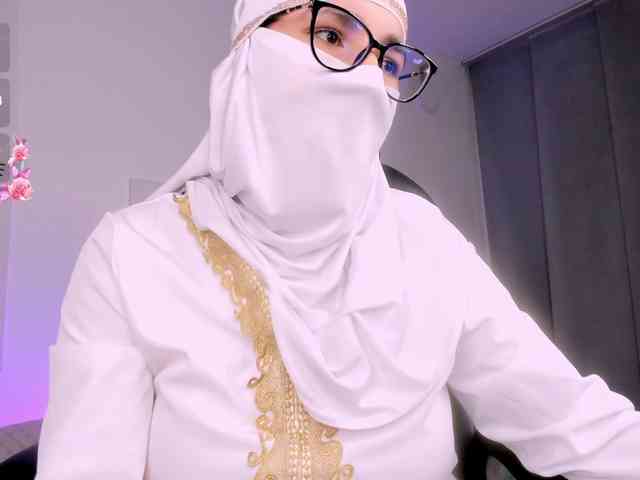 aysa-khalaf webcam