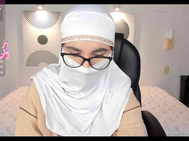 aysa-khalaf webcam