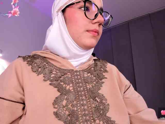 aysa-khalaf webcam