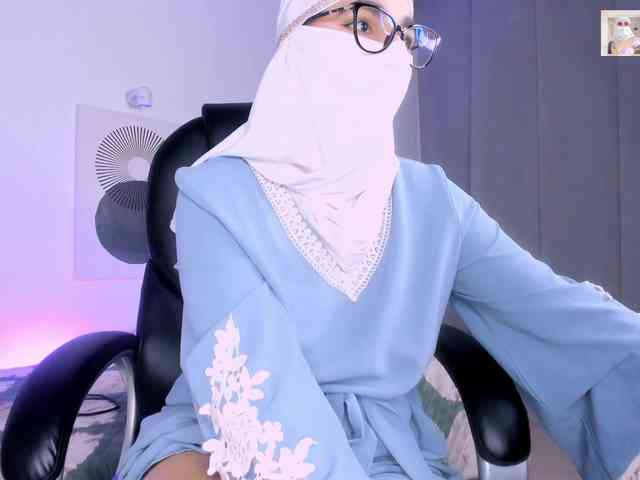 aysa-khalaf webcam
