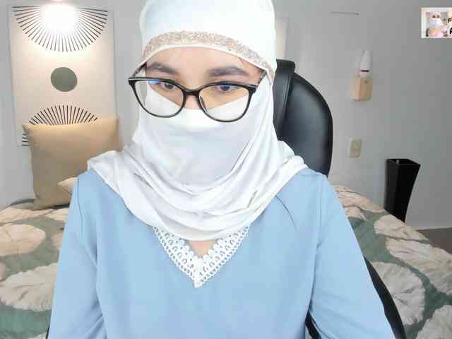 aysa-khalaf webcam