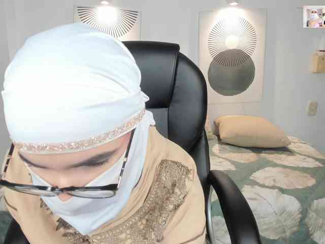 aysa-khalaf webcam