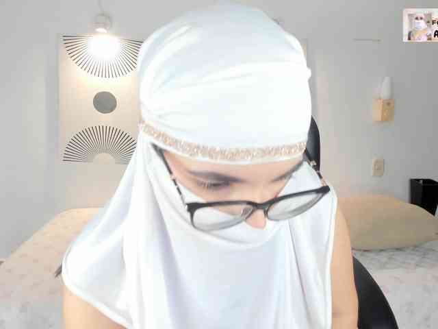 aysa-khalaf webcam