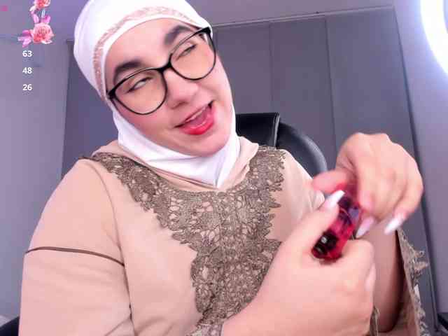 aysa-khalaf webcam