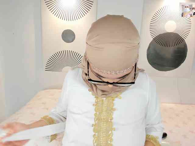 aysa-khalaf webcam