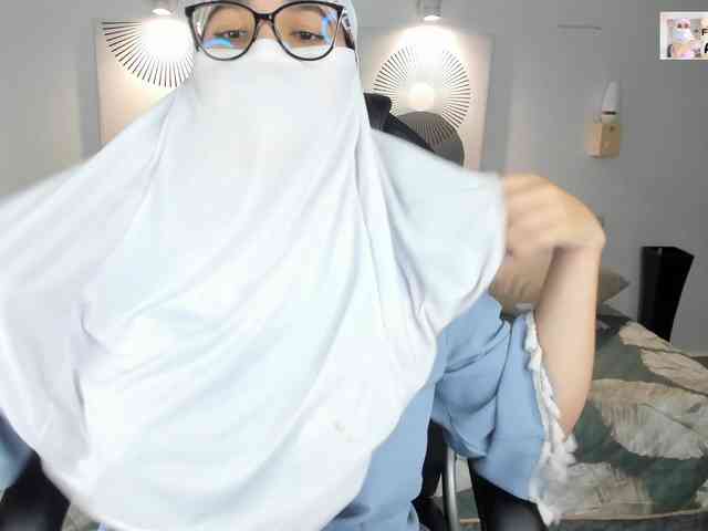 aysa-khalaf webcam